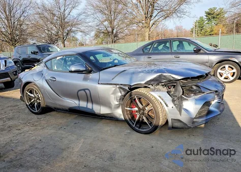 2021 Toyota Gr Supra 3.0 Premium z USA, uszkodzony, nr VIN WZ1DB0C04MW045597
